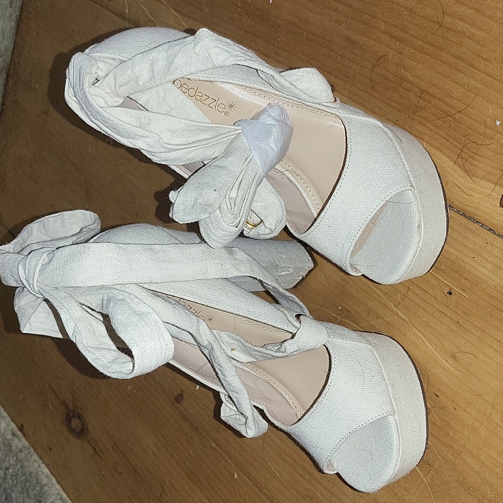 Sandal heels